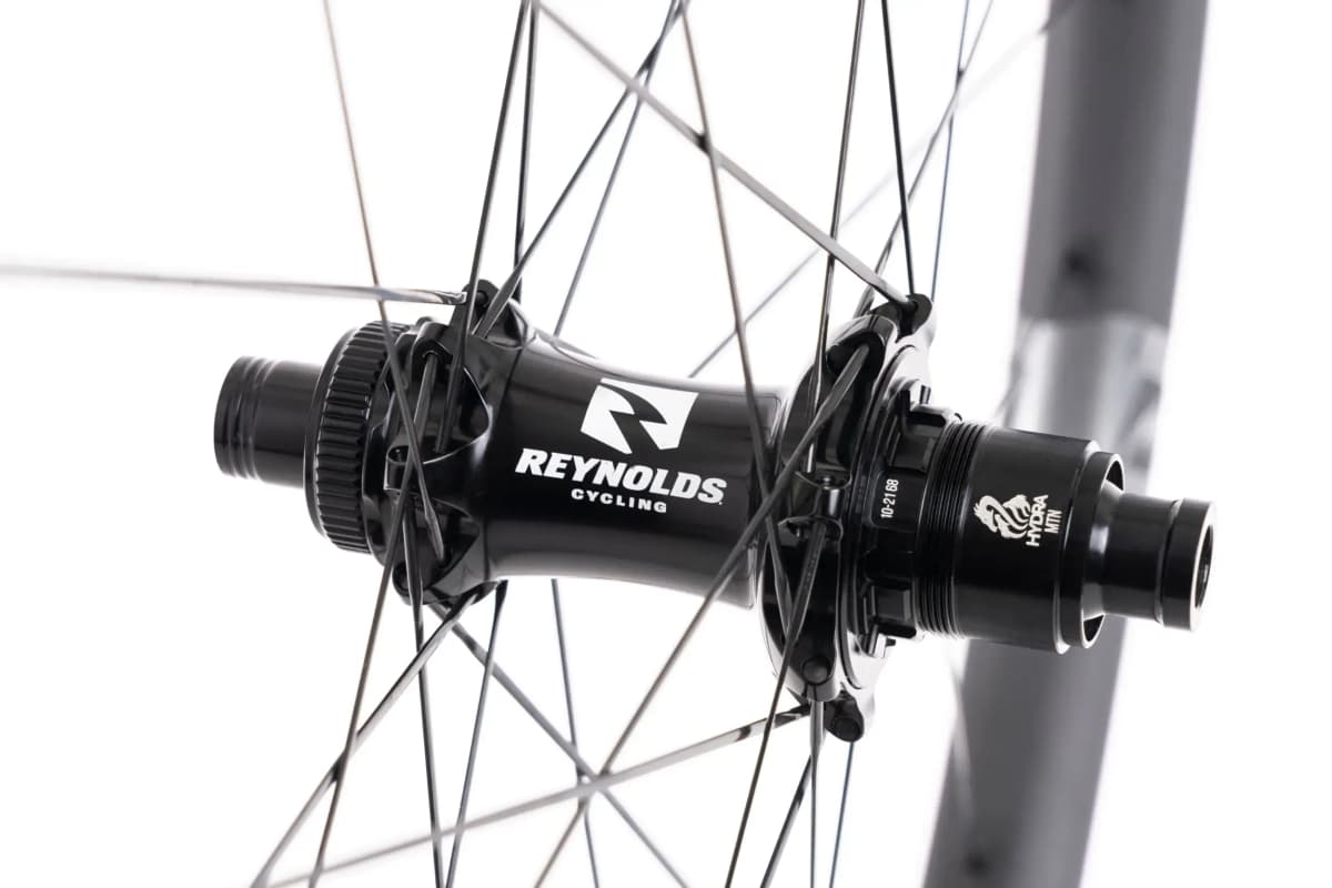 Reynolds Logo